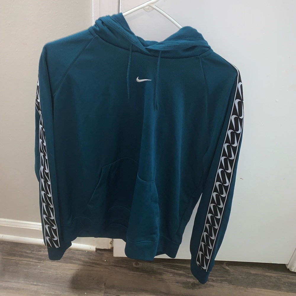 Nike Sweat Shirt
